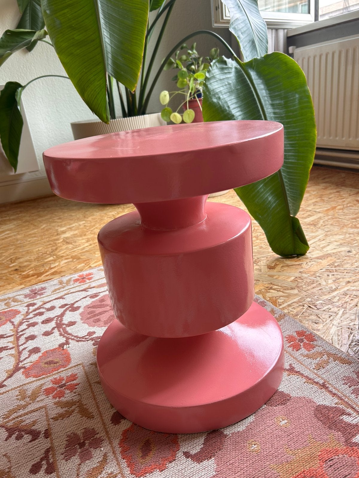 Roze bijzettafeltje, Ophalen, Gebruikt, Rond, 50 tot 100 cm