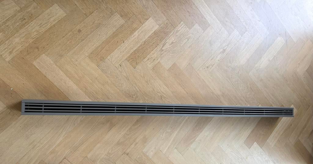 Jaga, lage temperatuur radiator, antraciet, Doe-het-zelf en Verbouw, Ophalen, Zo goed als nieuw, Radiator, 80 cm of meer
