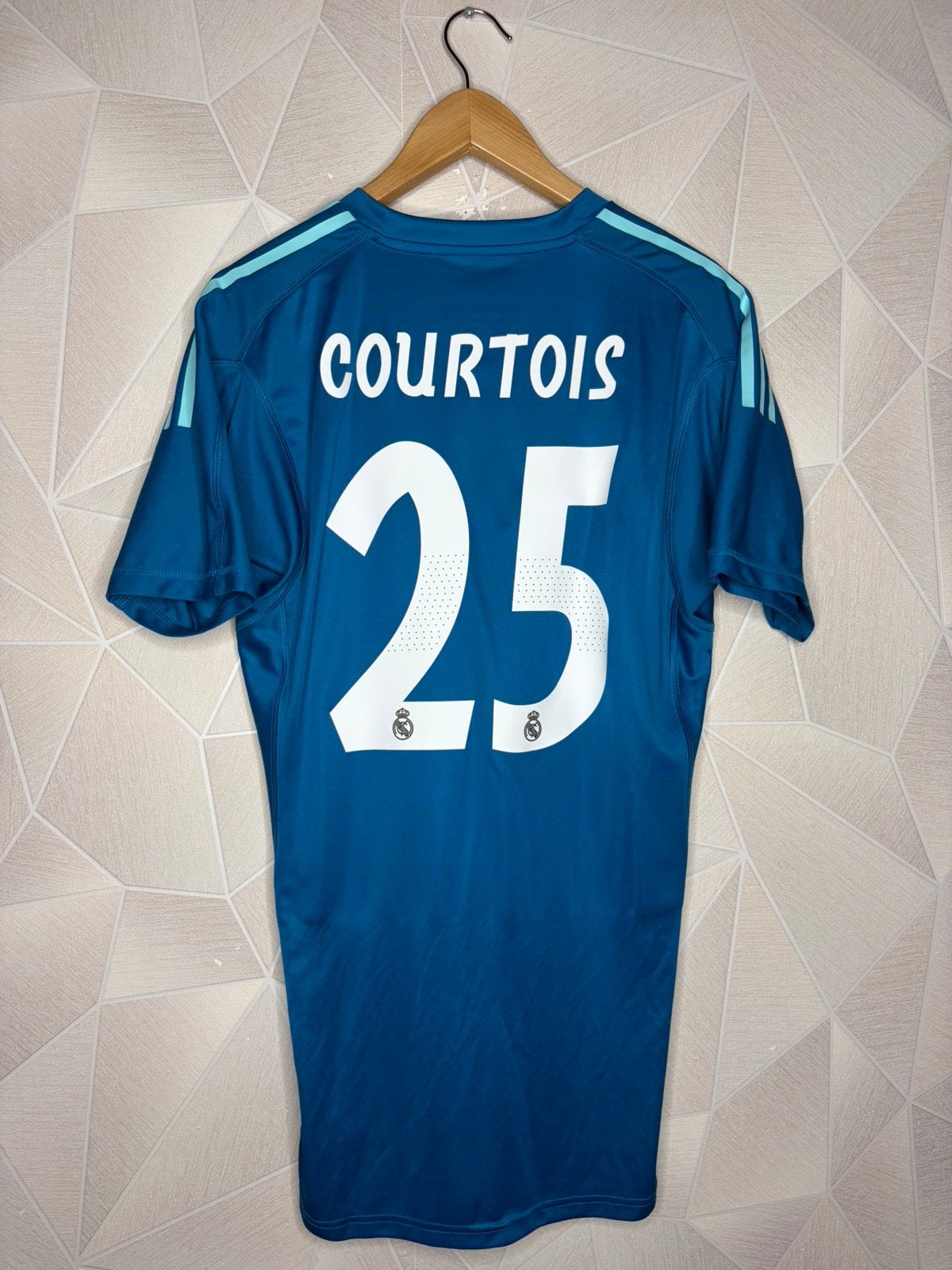 Real Madrid Keepersshirt 2018/2019 Courtois, Sport en Fitness, Voetbal, Shirt, ., Zo goed als nieuw, .