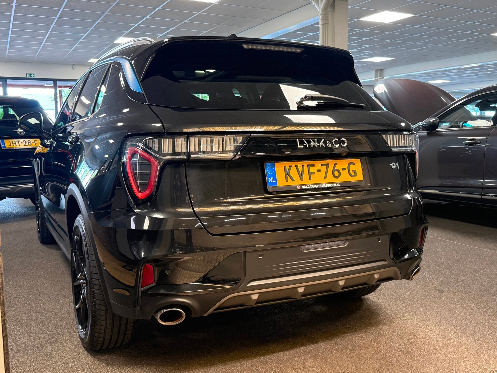 Lynk & Co 01 1.5, Auto's, Stof, Zwart, Plug-in hybride, Bedrijf