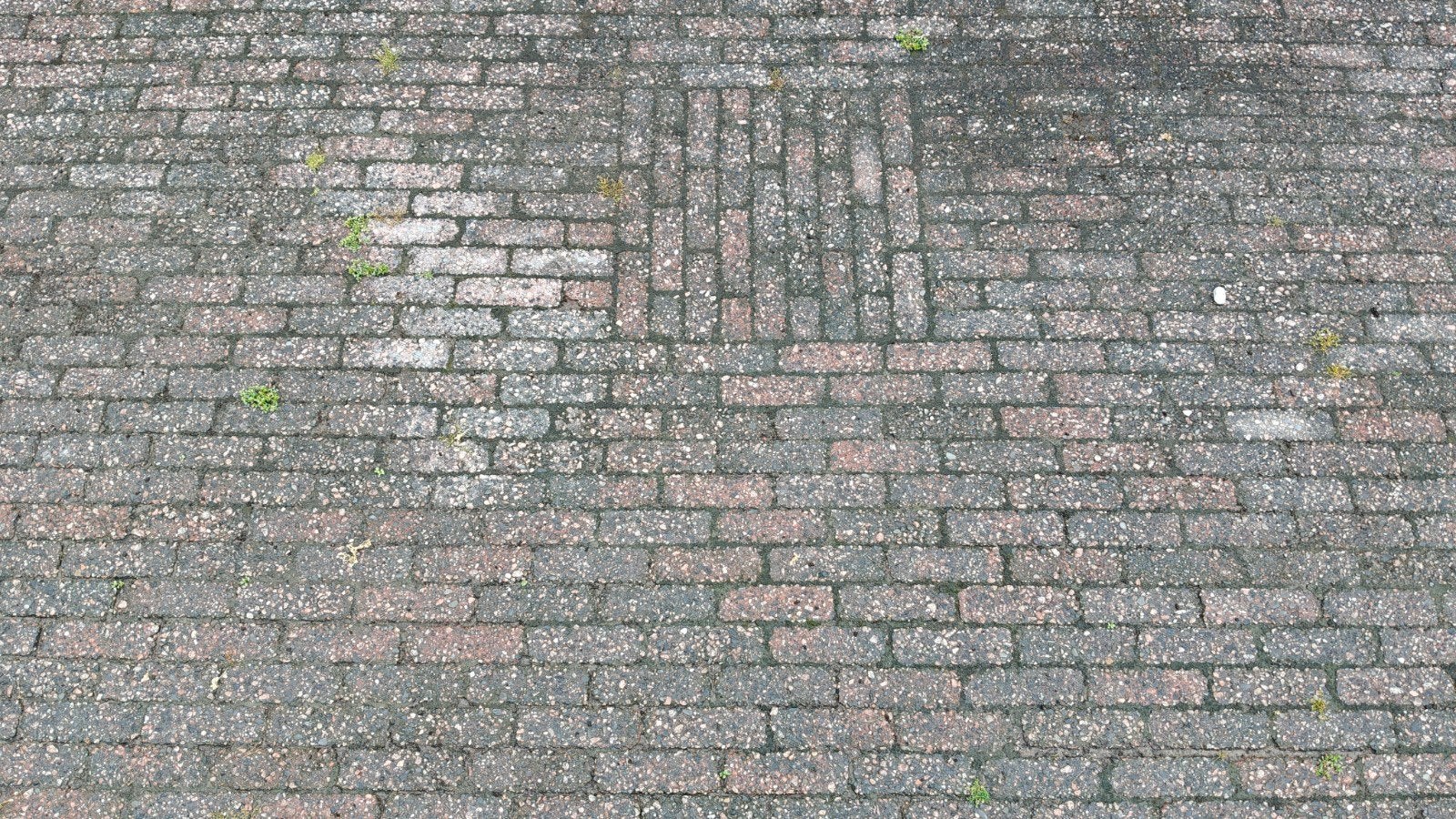 Gratis: partij betonklinkers / oude straatstenen, Ophalen, Gebruikt, Beton, Klinkers