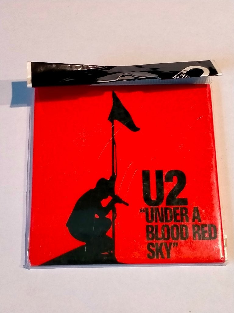 U2 under a blood red sky rock muziek band koelkast magneet, Verzamelen, Ophalen of Verzenden, Zo goed als nieuw, Overige typen