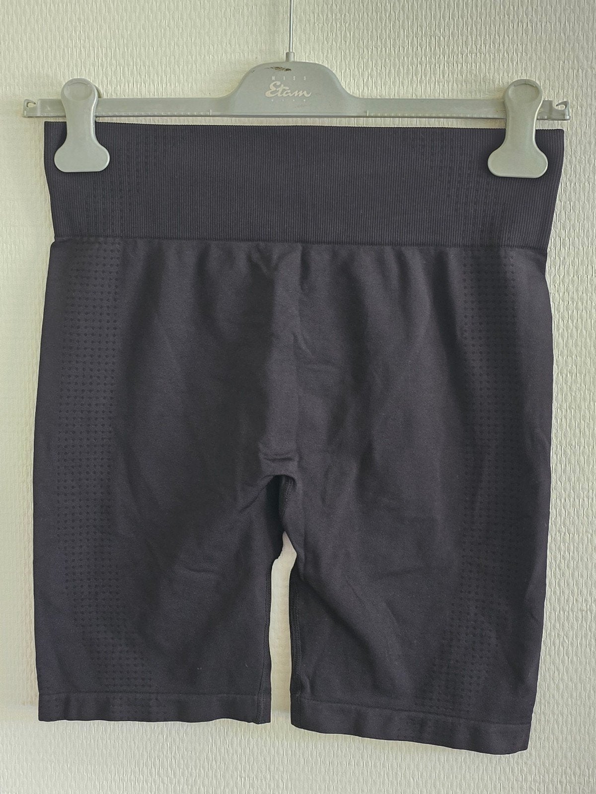Dames Zwarte korte sportbroek (OXL), Zwart, Maat 46/48 (XL) of groter, Ophalen of Verzenden, Fitness of Aerobics