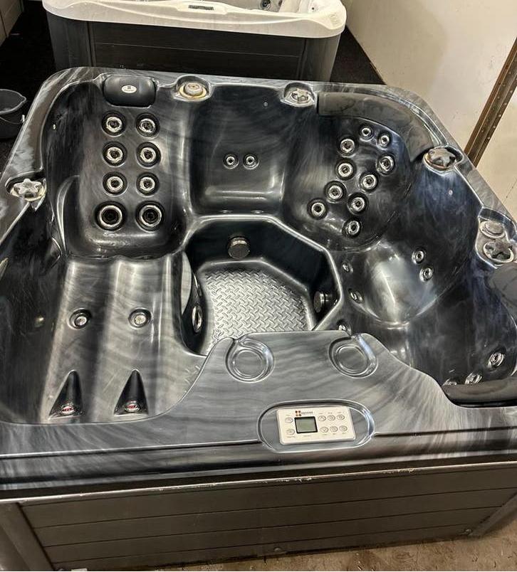 Jacuzzi | Gebruikt | Spa Refresh | 5 persoons, Ophalen of Verzenden, Zo goed als nieuw