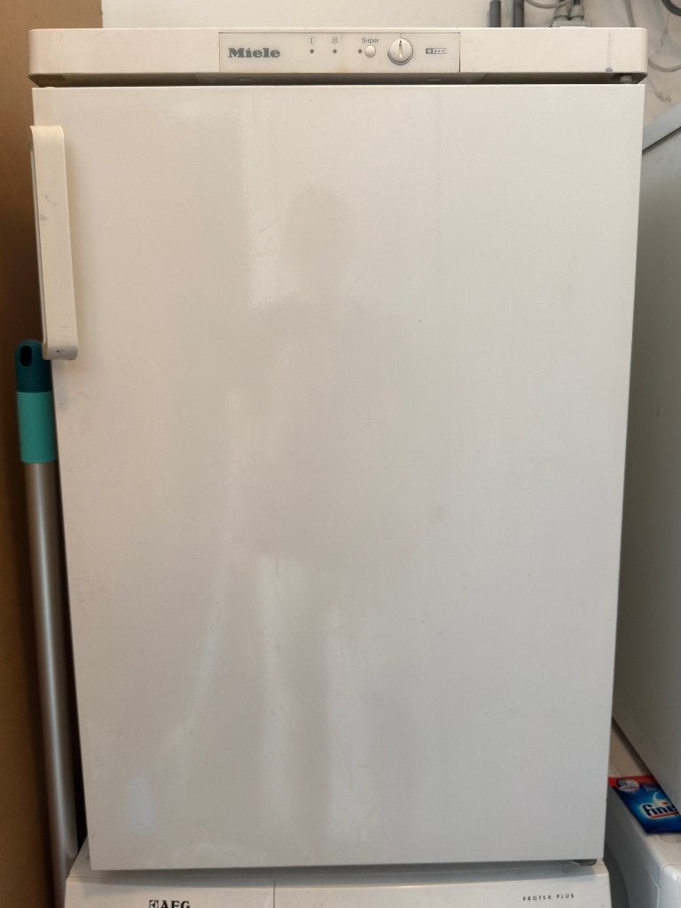 Miele tafelmodel vriezer, Witgoed en Apparatuur, Vriezers en Diepvrieskisten, Gebruikt, Vrijstaand, Vrieskast, Minder dan 85 cm