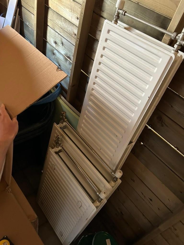 radiatoren ( + incl. ombouw), Ophalen, 30 tot 80 cm, Gebruikt, Radiator
