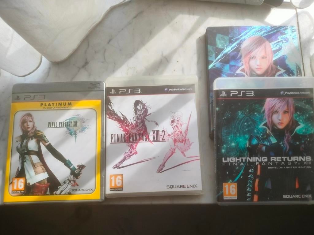 Final Fantasy XIII Bundle + Metal Case (PS3), 1 speler, Ophalen of Verzenden, Zo goed als nieuw, Role Playing Game (Rpg)