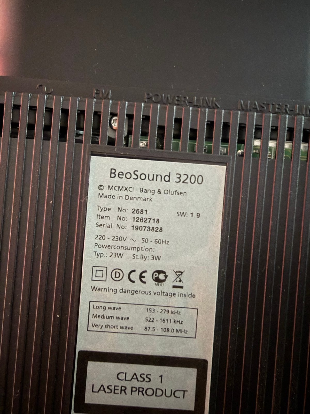 Bang & Olufsen BeoSound 3200 CD-speler met radio, Ophalen of Verzenden, Zo goed als nieuw, Overige merken, Met radio