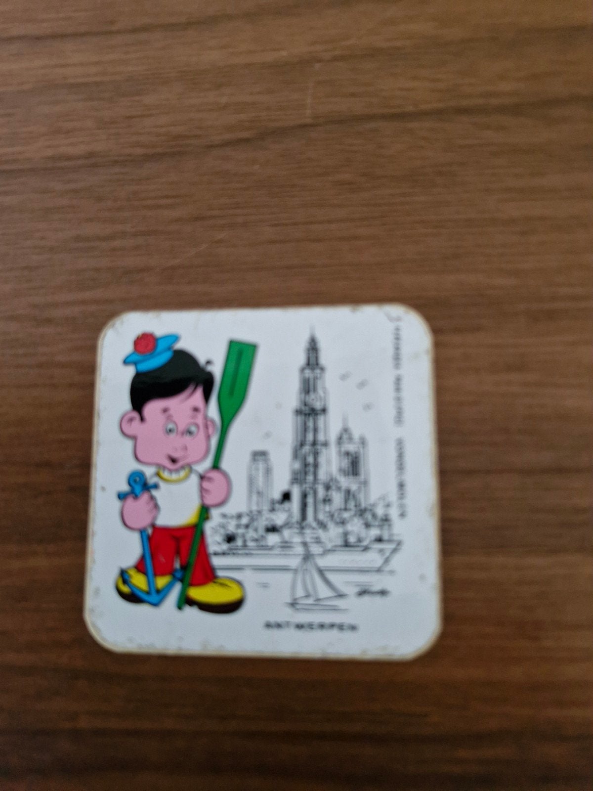 9555 Vintage Antwerpen Sticker - Jommeke Stijl, Ophalen of Verzenden, Gebruikt, Strip of Tekenfilm