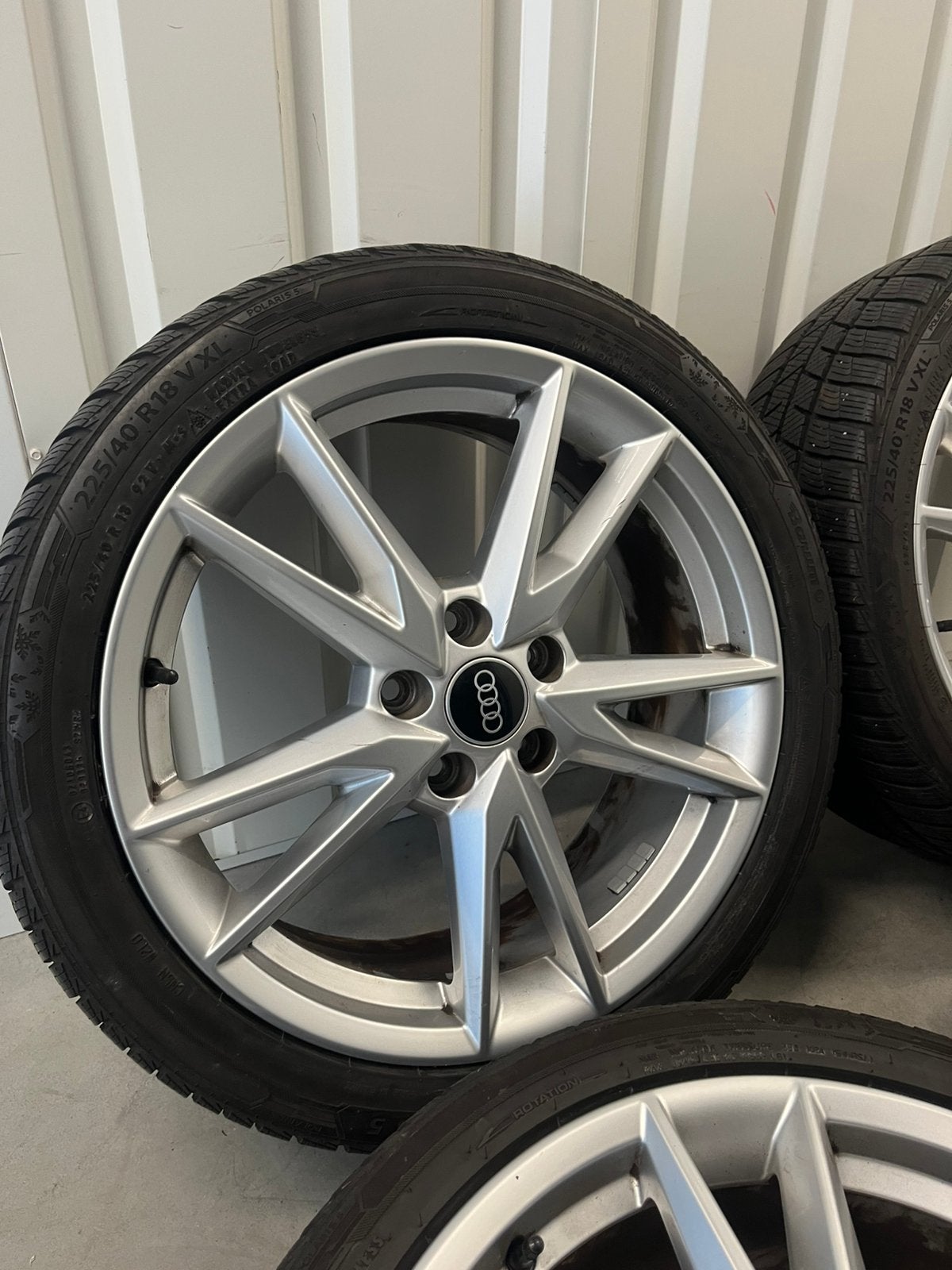 Audi A3 18 inch orgineel 81A 601 025 F, Auto-onderdelen, Banden en Velgen, Gebruikt, Banden en Velgen, Winterbanden, Personenwagen