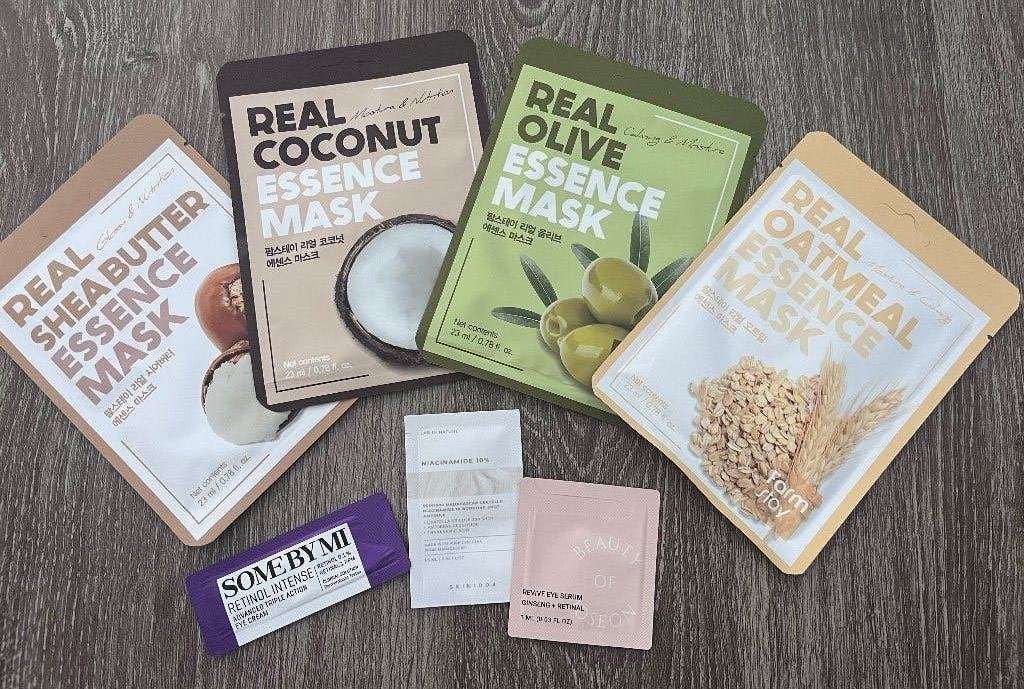4 stuks Farmstay Real Essence Sheet Masks, Ophalen of Verzenden, Nieuw, Gehele gezicht, Verzorging