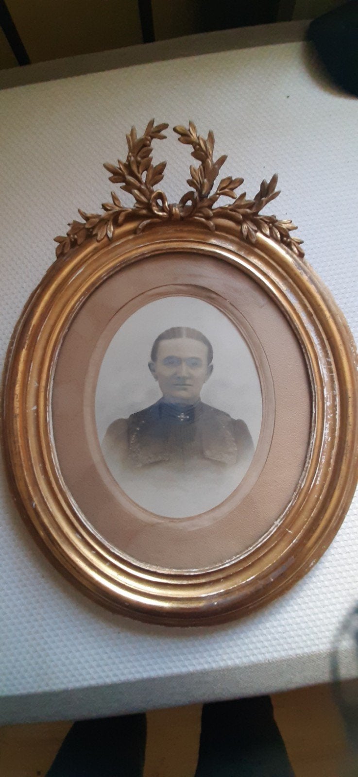 Groot oud portret foto in ovale lijst, Ophalen of Verzenden, Foto, Fotografie, Achter glas