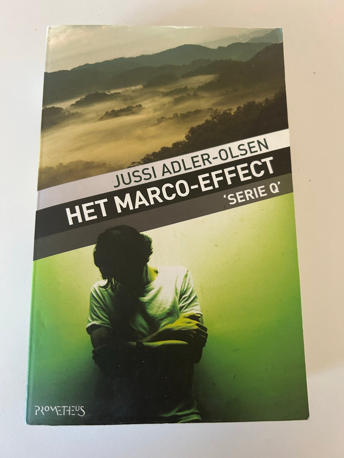 Jussi Adler-Olsen - Het Marco effect, Ophalen of Verzenden, Zo goed als nieuw, Jussi Adler-Olsen