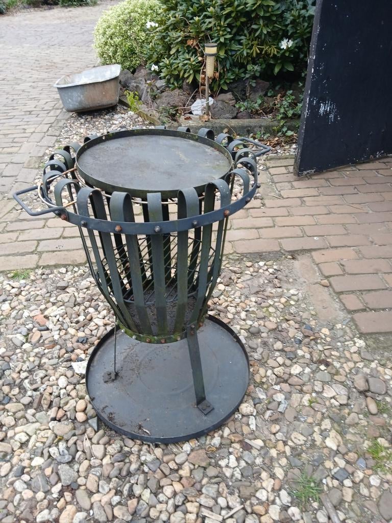 vuurkorf, Ophalen, Gebruikt