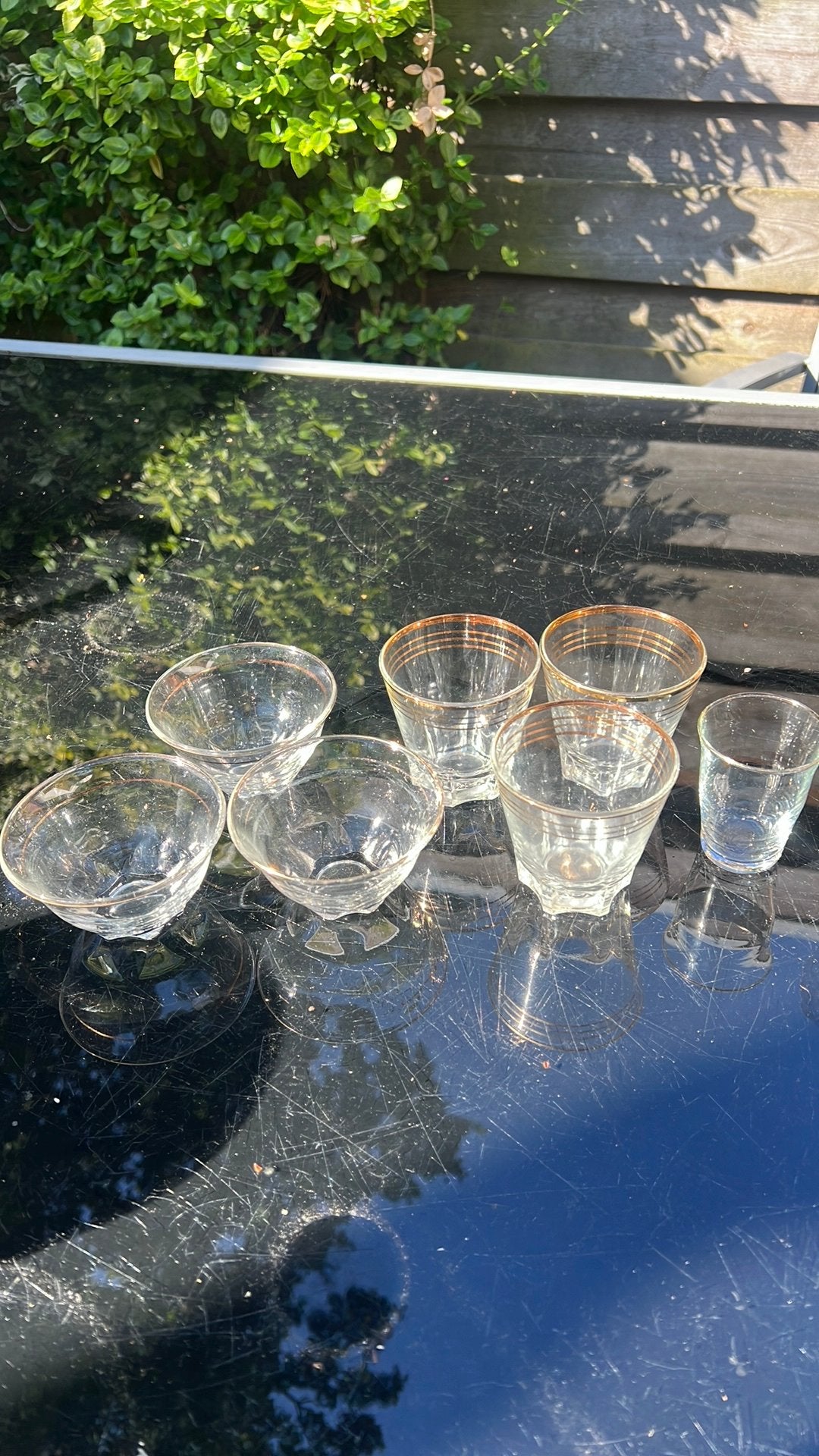 Vintage glaasjes met gouden randje, Ophalen of Verzenden, Zo goed als nieuw, Borrel- of Shotglas