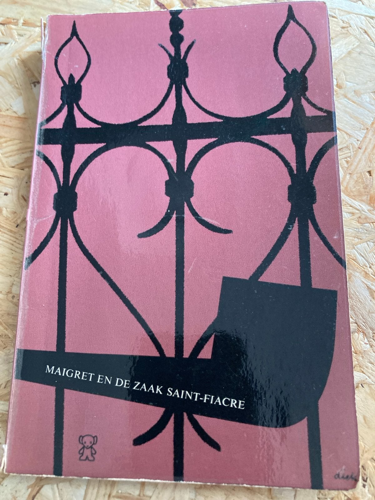 Maigret en de Zaak Saint-Fiacre - Georges Simenon, Ophalen of Verzenden, Gelezen