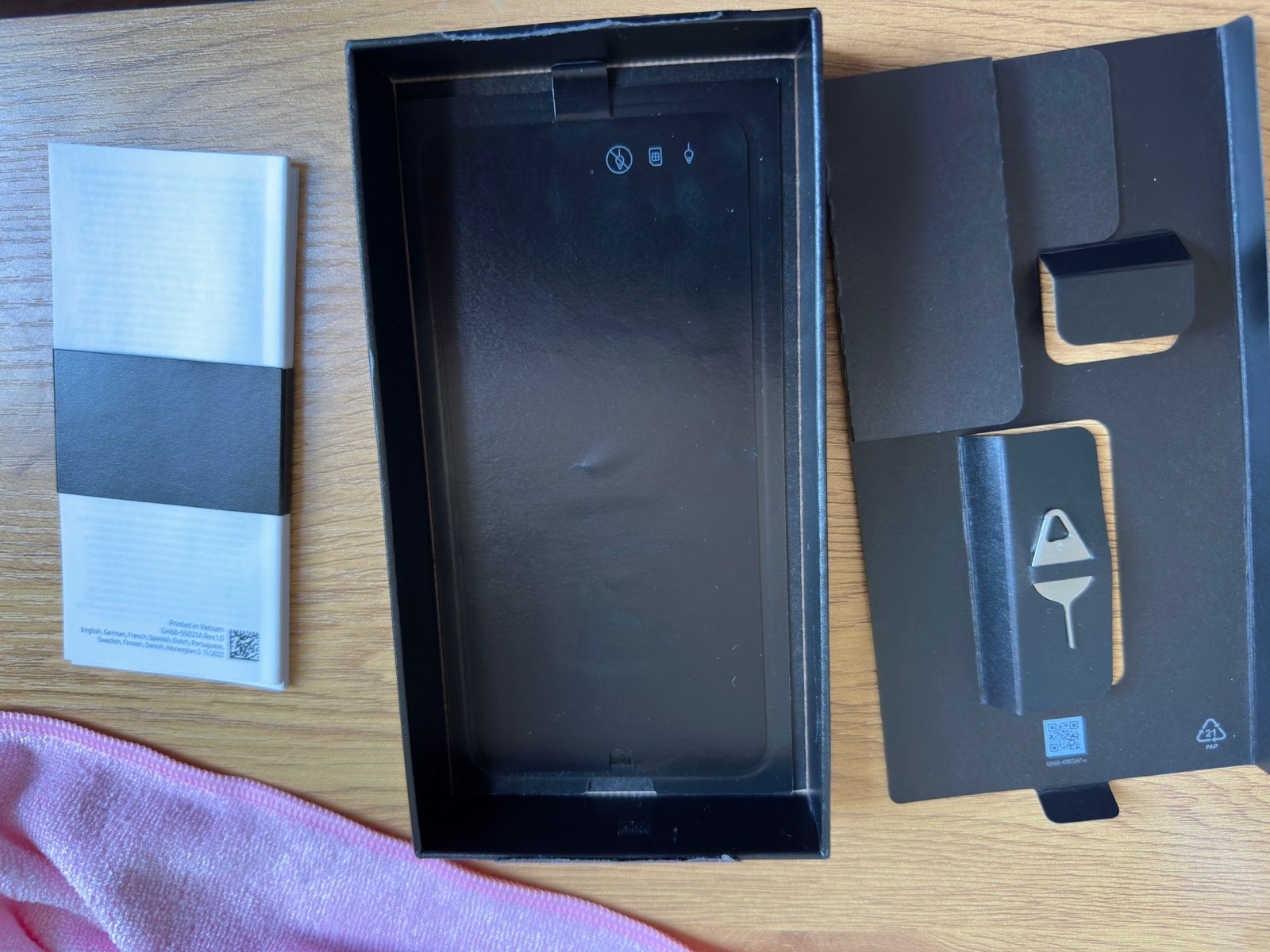 Foto 16 van Samsung Galaxy S23+ 256GB Zwart - Zo goed als nieuw
