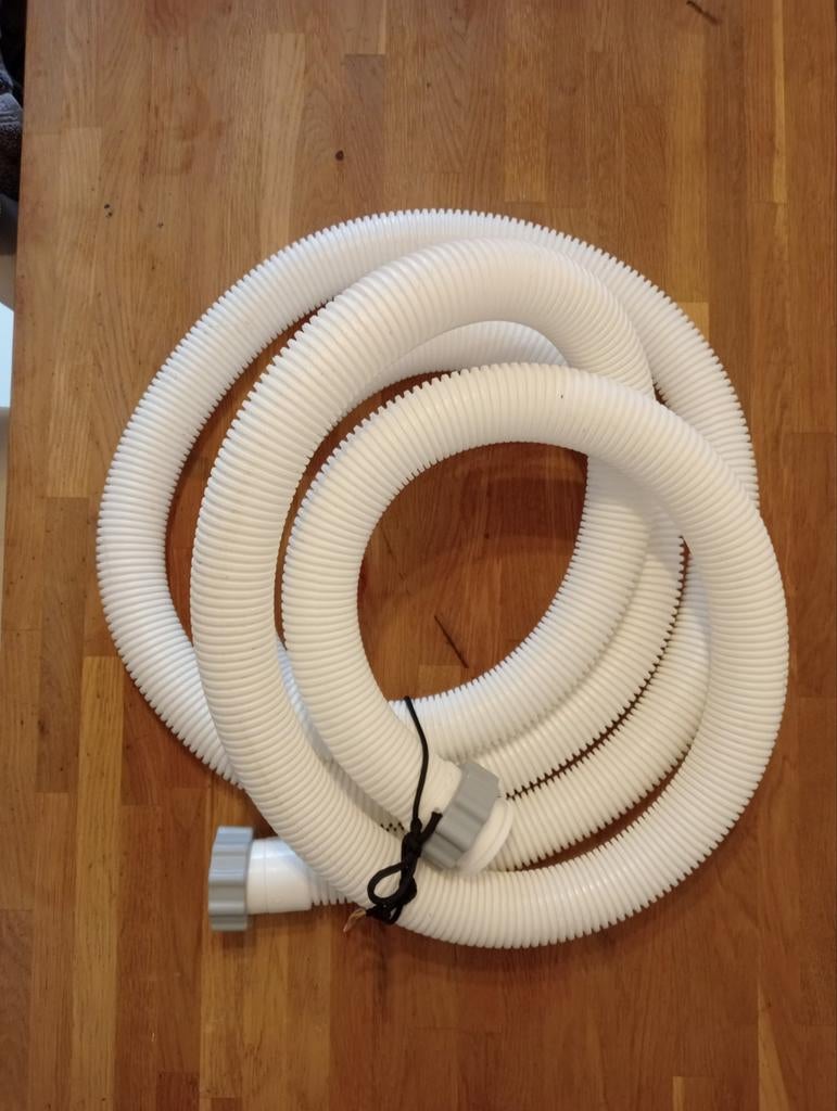 Zwembad buis 4 meter, 2 stuks, €17.50 per stuk, Ophalen, Nieuw