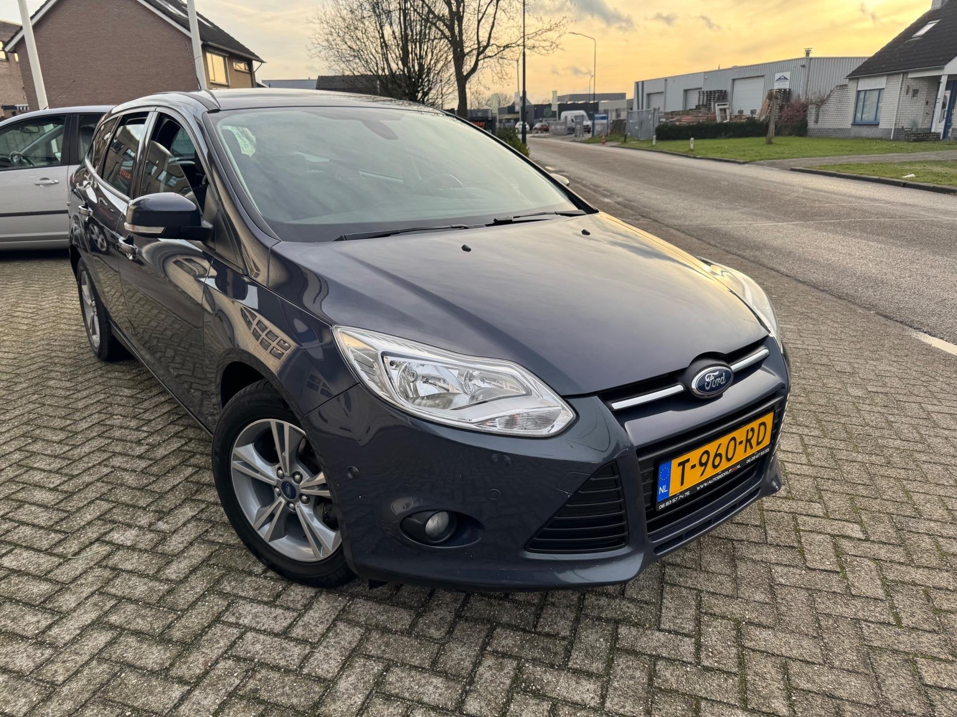 Ford Focus Wagon 1.0 EcoBoost Edition Plus Clima, Navigatie,, Euro 5, 125 pk, Gebruikt, Handgeschakeld