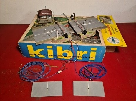 Kibri modelbouw overweg 0/25/6, Gebruikt, Gelijkstroom of Wisselstroom, Overige typen, Analoog