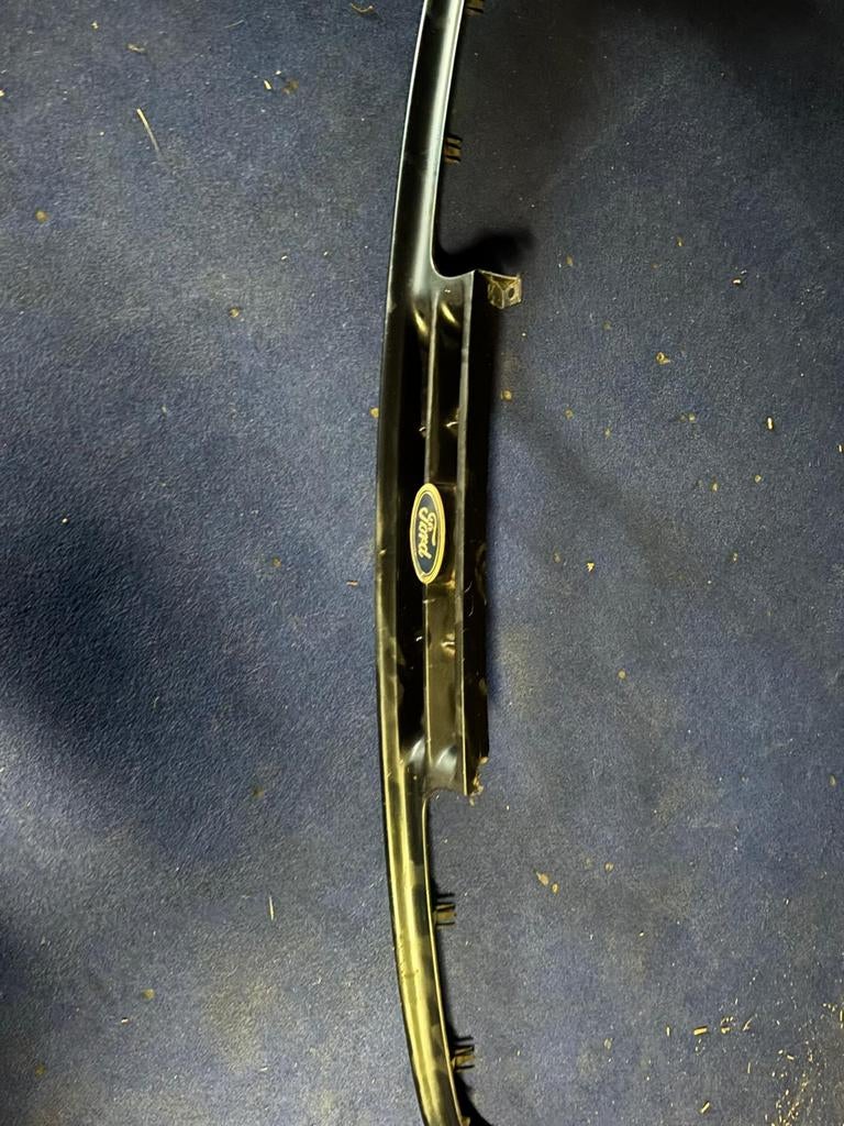 Ford Sierra Grill -  met lichte puntjes, Ophalen of Verzenden, Gebruikt, Voor, Ford