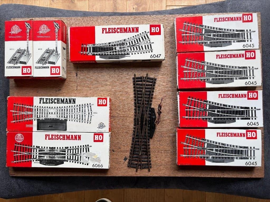 Fleischmann H0 elektrische wissels / ontkoppelingsrails., Hobby en Vrije tijd, Gebruikt, Gelijkstroom, Fleischmann, Rails