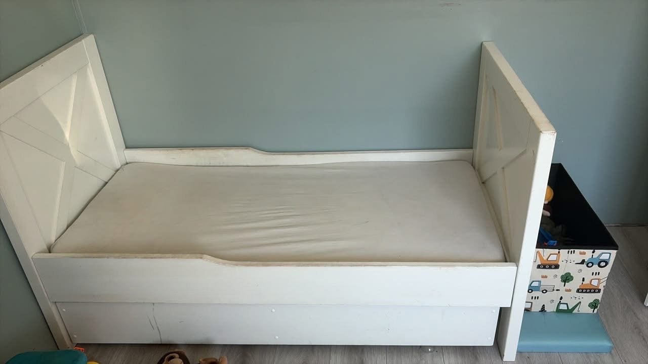 Wit Peuterbed en Lattenbodem, Kinderen en Baby's, Gebruikt, 70 tot 85 cm, Lattenbodem, 140 tot 160 cm