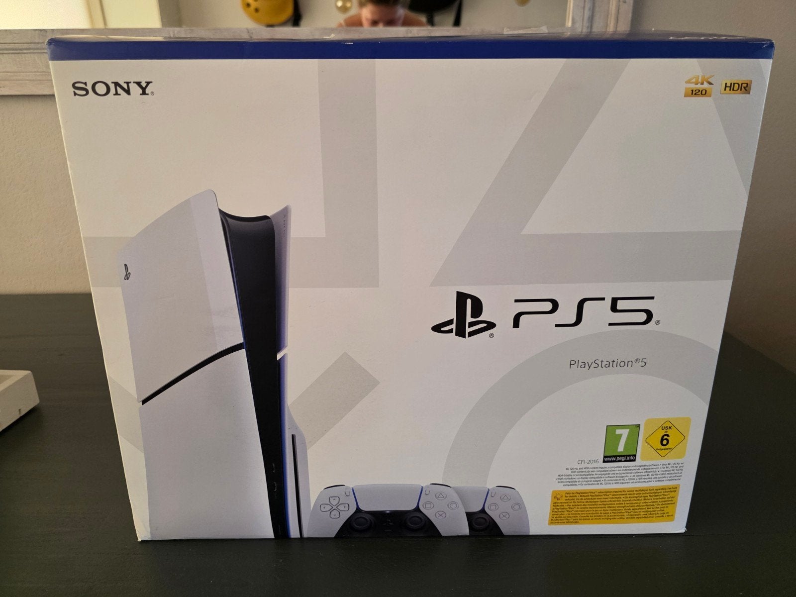 PS5 Slim Disc Edition 1TB | 2 controllers + 2 games +headset, Ophalen, Zo goed als nieuw, Playstation 5