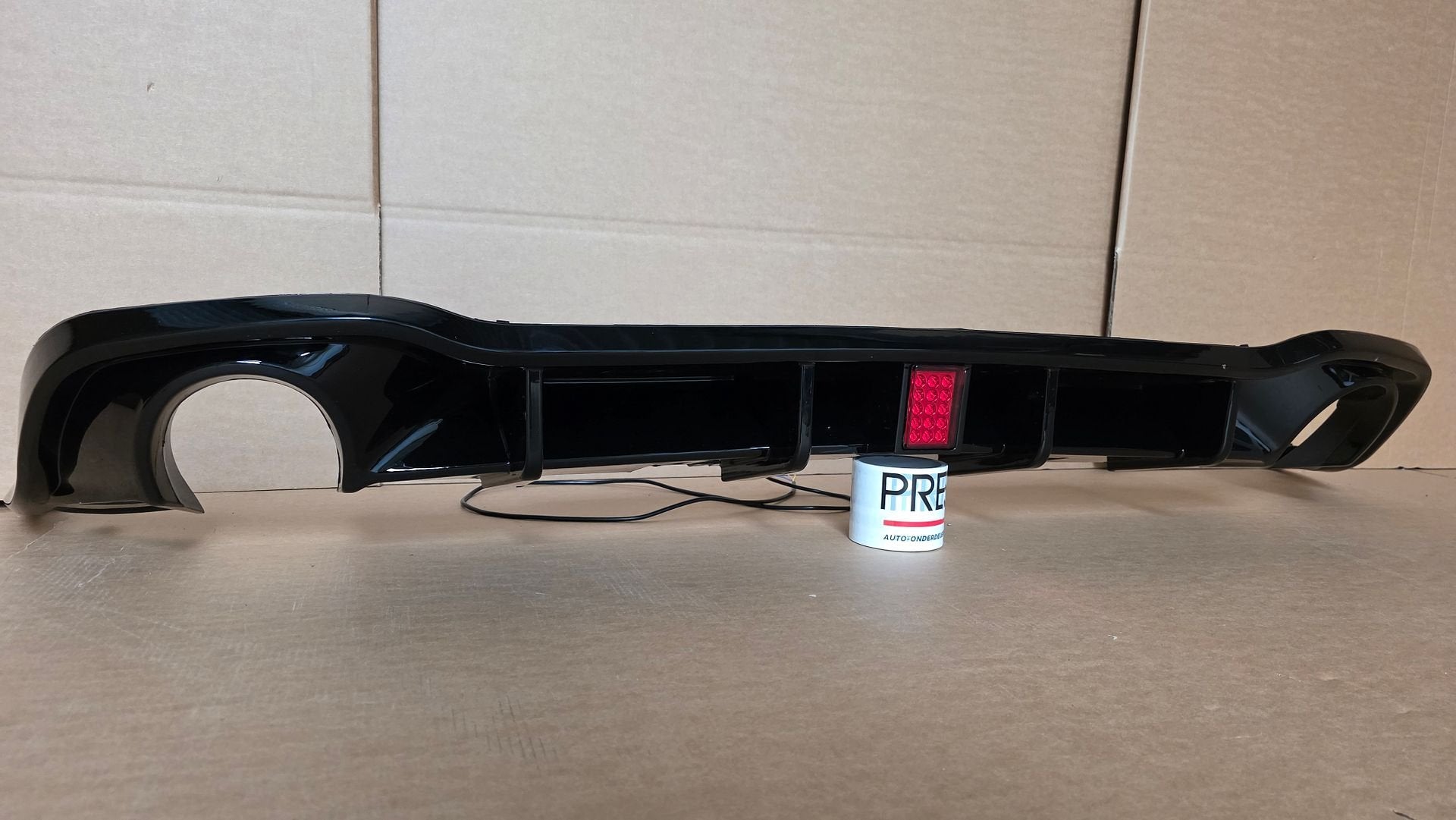 Diffuser VW Golf 8 VIII GTI en GTI 8.5 HOOGGLANS ZWART NIEUW, Auto-onderdelen, -, Nieuw, Ophalen of Verzenden, Achter