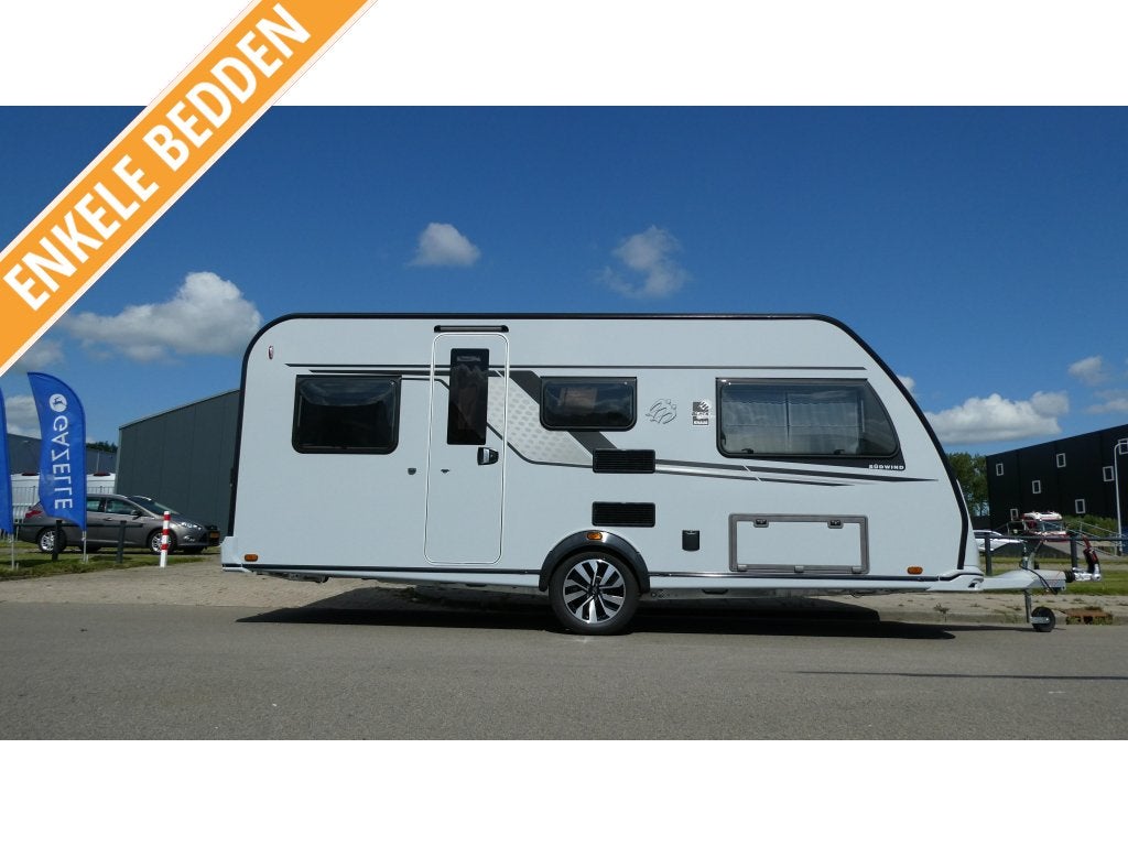 Knaus Sudwind Black Selection 500 EU 2026, Caravans en Kamperen, Rondzit, Bedrijf, Schokbreker, 5 tot 6 meter