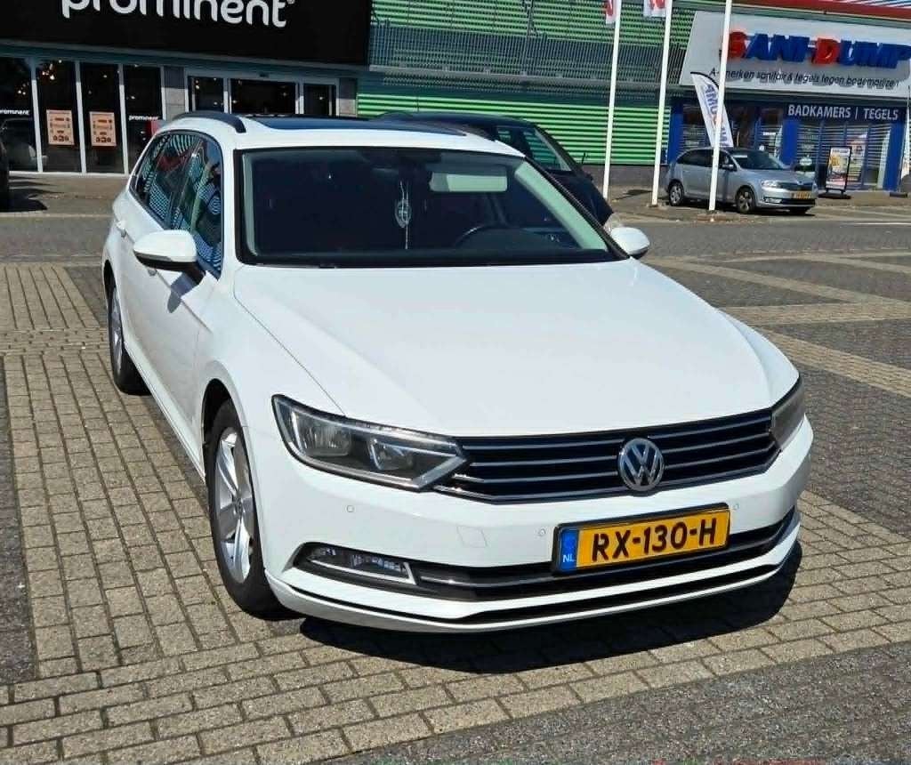 Volkswagen Passat 1.8 TSI 132KW Variant DSG 2015 Wit, Stof, 1800 kg, 4 cilinders, 179 pk