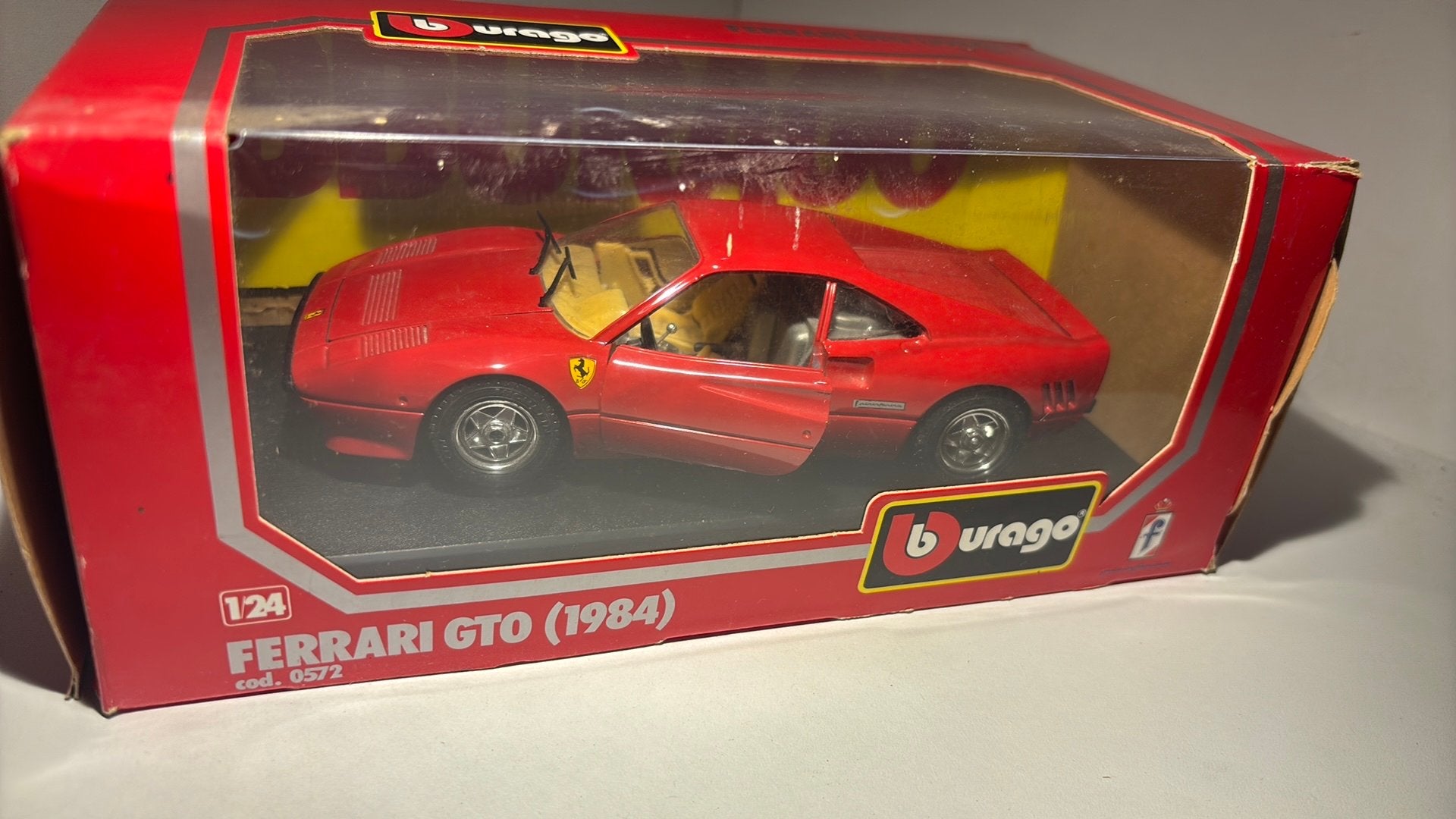 Ferrari 288 gto Bburago 1.24, Ophalen of Verzenden, Bburago, A, A
