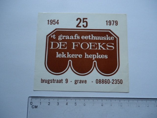 sticker 1979 GRAVE brabant DE FOEKS cuijk land horeca retro, Verzenden, Zo goed als nieuw