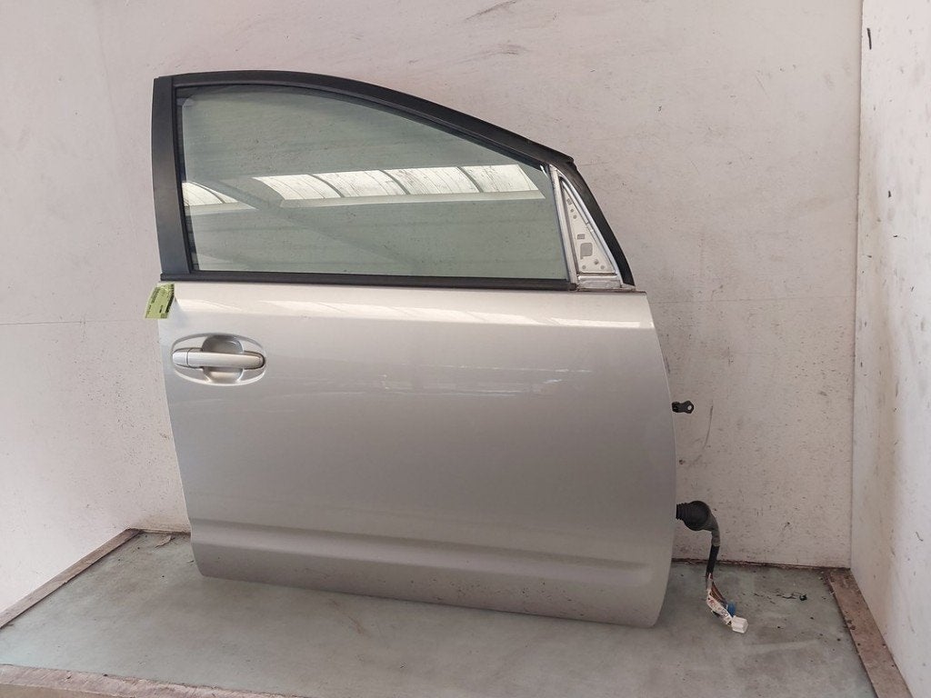 Portier Rechts Voor Toyota Prius (NHW20) 2004 6700147040, Auto-onderdelen, Gebruikt, Kundenbetreuung@toyota.de, Toyota-Allee 2, Köln 50858, , Duitsland