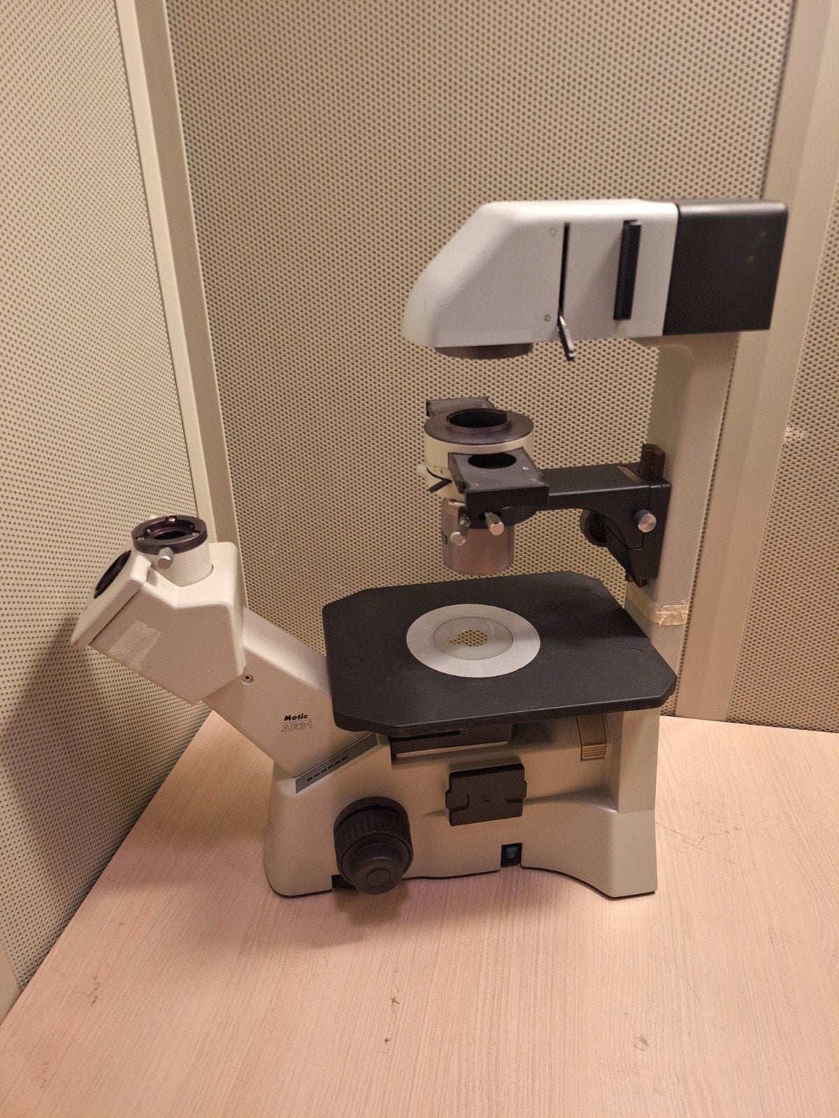 2x Motic AE31 Serie Statief voor Biologische Microscoop, Ophalen of Verzenden, Gebruikt, Minder dan 400x, Onderdelen of Toebehoren