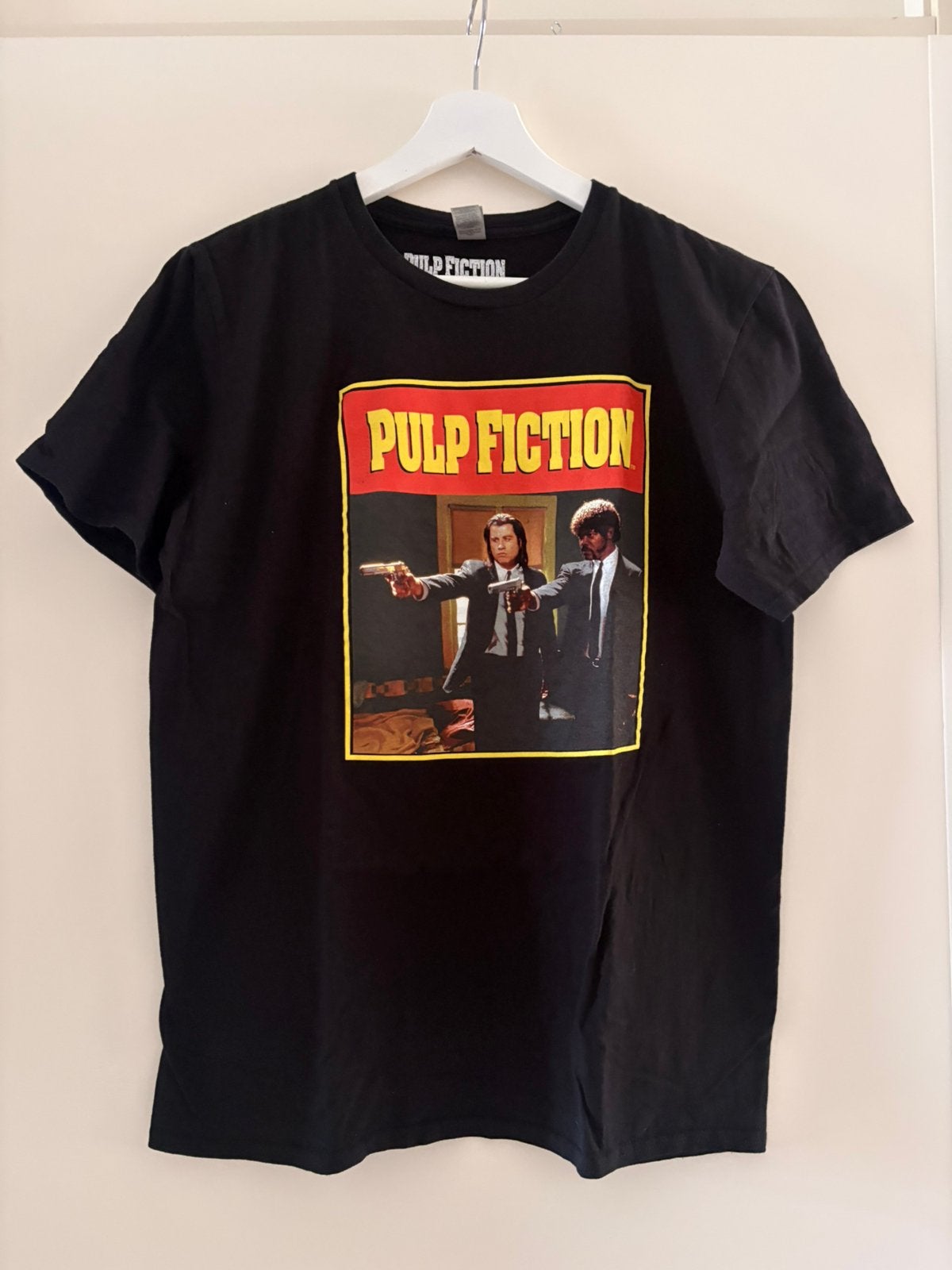 Pulp Fiction shirt, maat M, Ophalen of Verzenden, Zo goed als nieuw, Maat 48/50 (M), Zwart