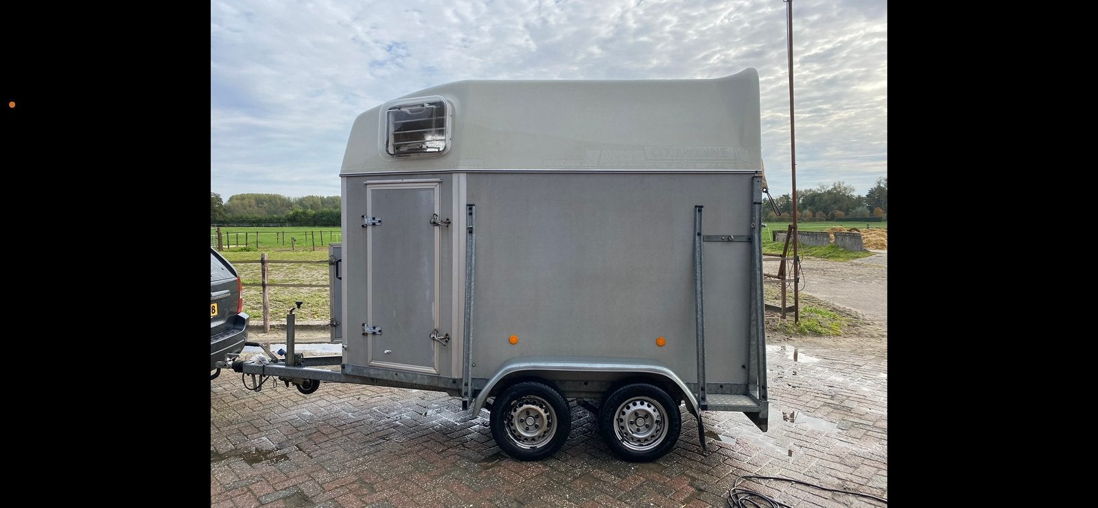 Henra 1,5 paards trailer, Ophalen, Zo goed als nieuw