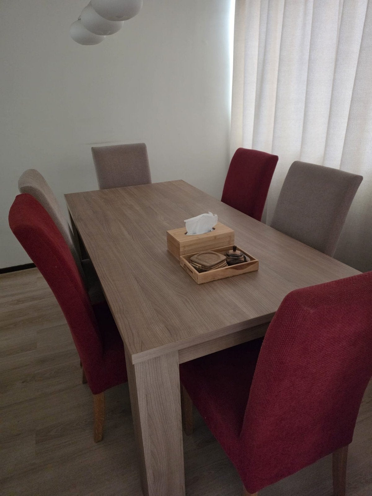 Elegante eettafel met zes stoelen - Zo goed als nieuw, Huis en Inrichting, Ophalen, 100 tot 150 cm, 50 tot 100 cm, Vier personen