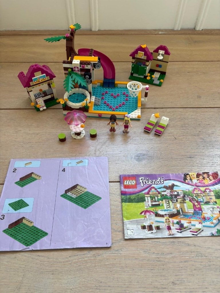 Leuke LEGO zwembad set met boekje, Ophalen, Gebruikt, Lego, Friends