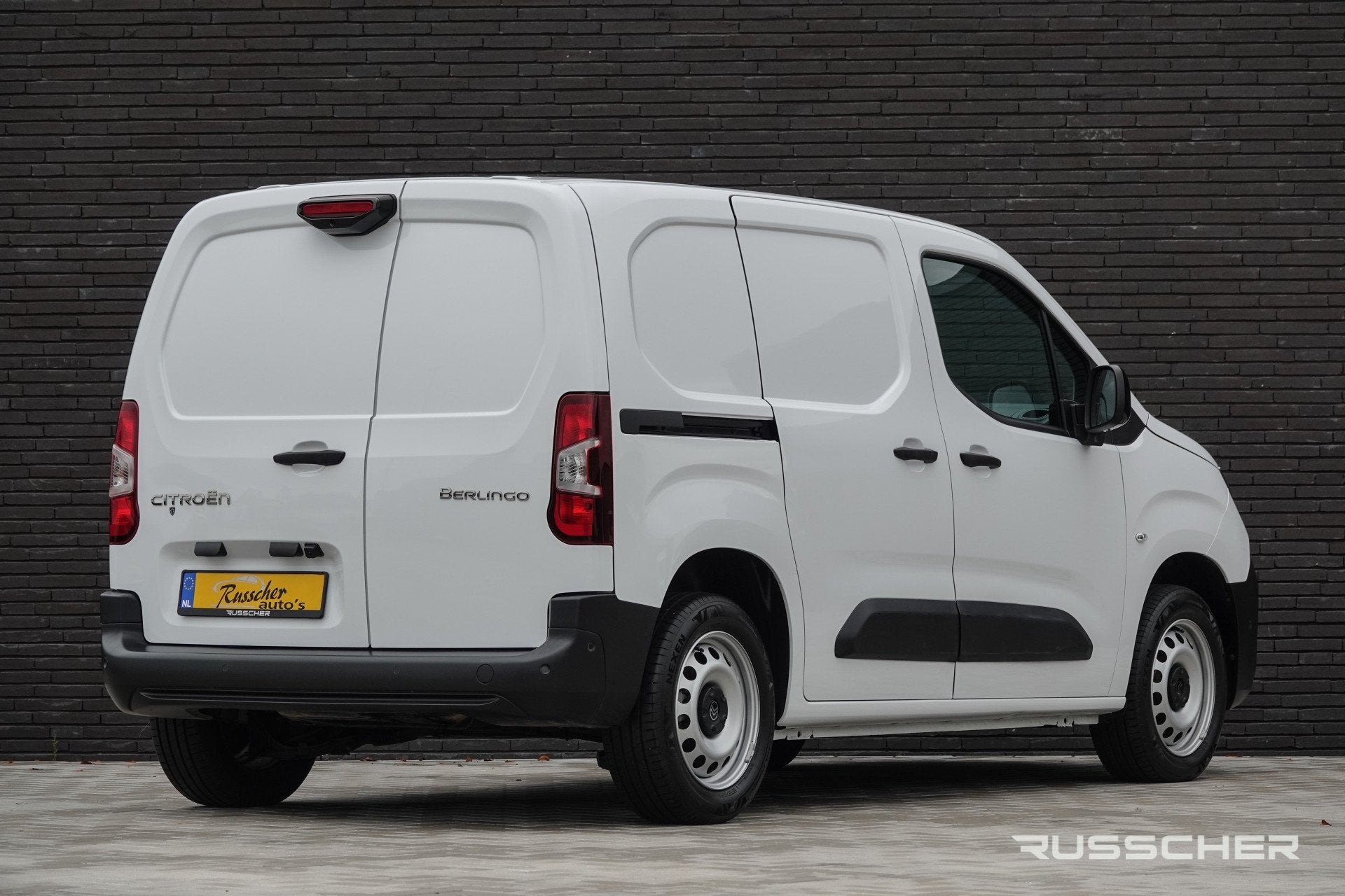 Citroën Berlingo L1 | 1.5 BlueHDi 130 Pk Aut. | Stoel-Bank, 1350 kg, Stof, Gebruikt, Zwart