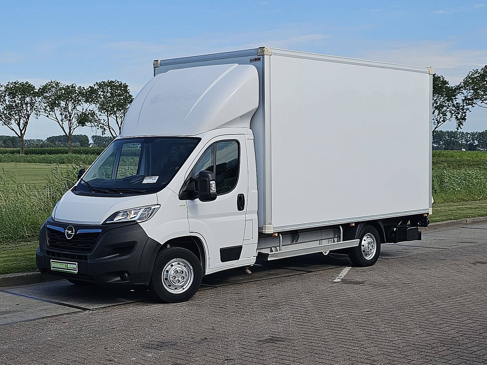 OPEL MOVANO 2.2 cdti 140 laadklep, 2548 kg, Gebruikt, Euro 6, Wit