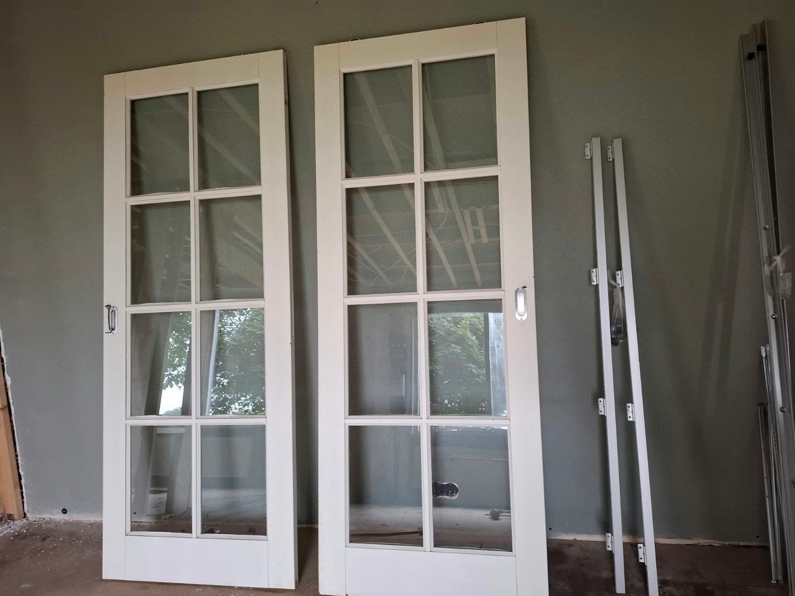 Set van 2 schuifdeuren met rail - wit, glas, Ophalen