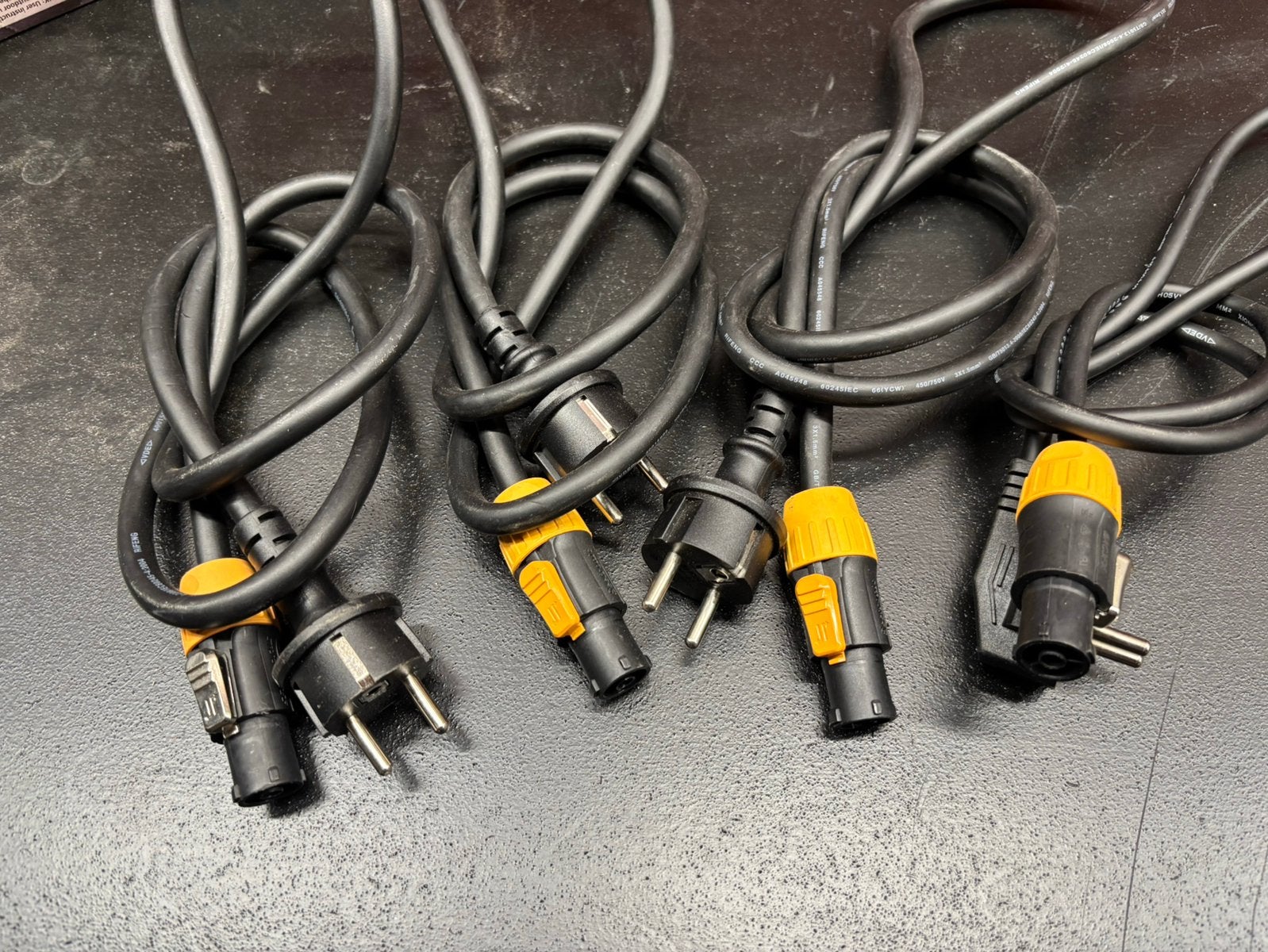 4x Seetronic Powercon true, Ophalen of Verzenden, Zo goed als nieuw, Apparatuur