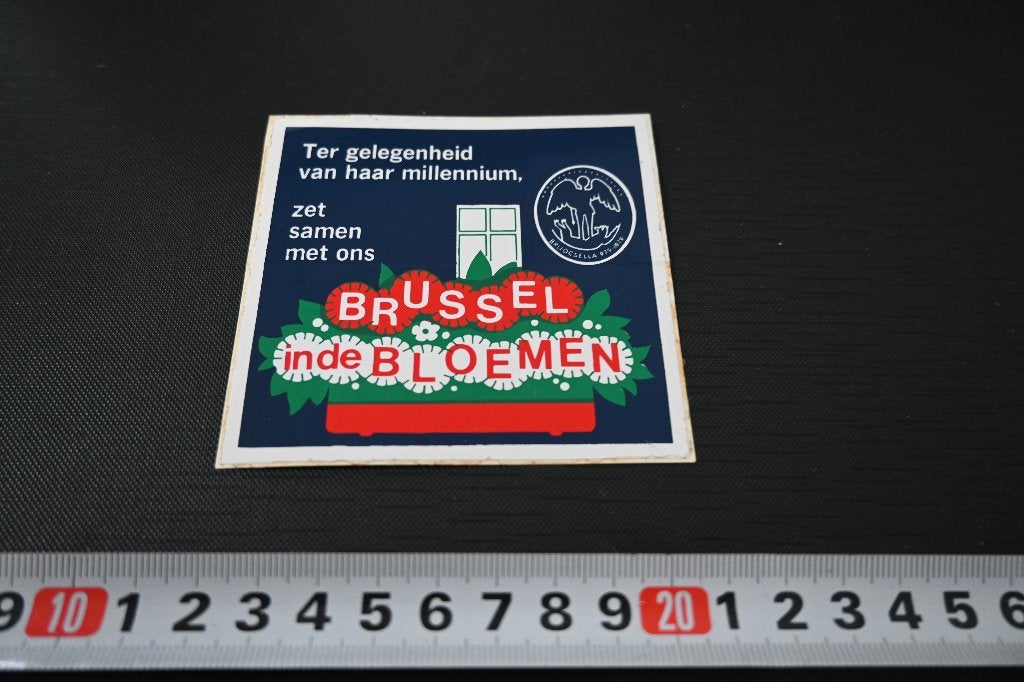 sticker BRUSSEL in de bloemen Ter gelegenheid millennium, Ophalen of Verzenden, Zo goed als nieuw