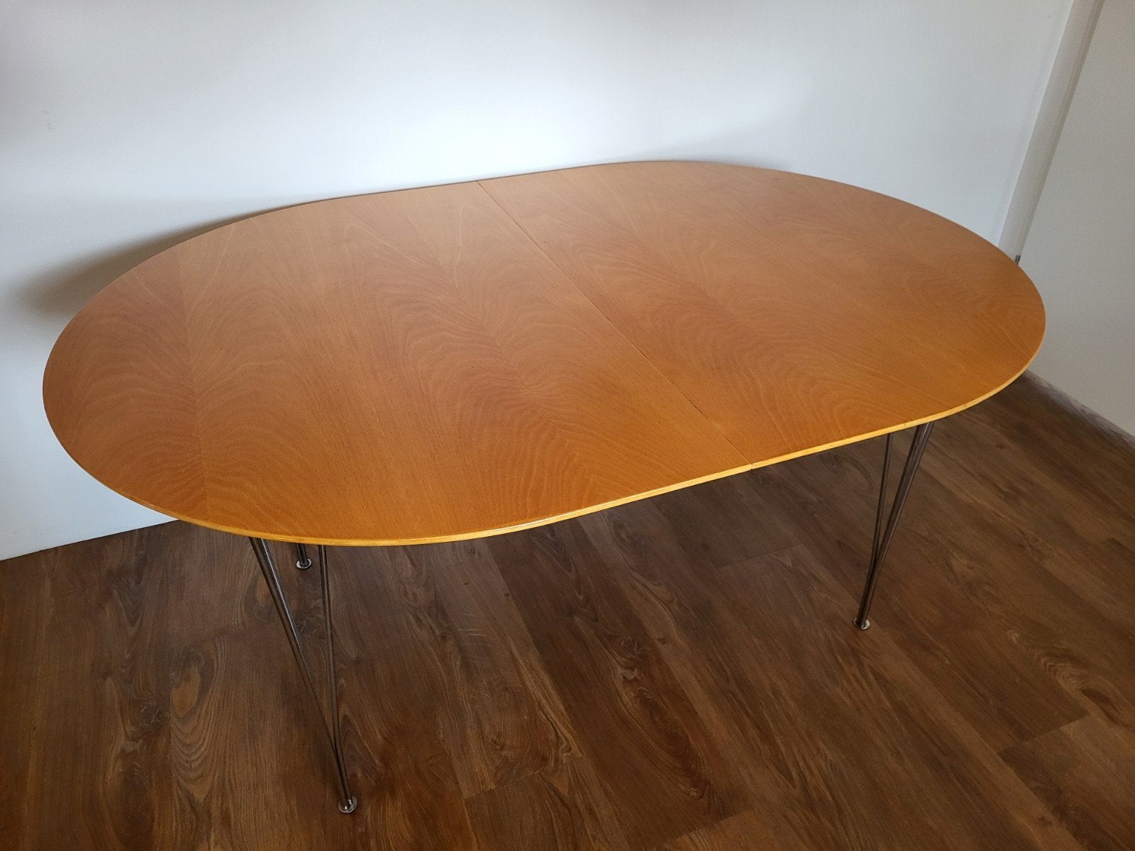 Superellipse Tafel van Bruno Mathsson en Piet Hein Design, 100 tot 150 cm, Ophalen of Verzenden, Zo goed als nieuw, 150 tot 200 cm