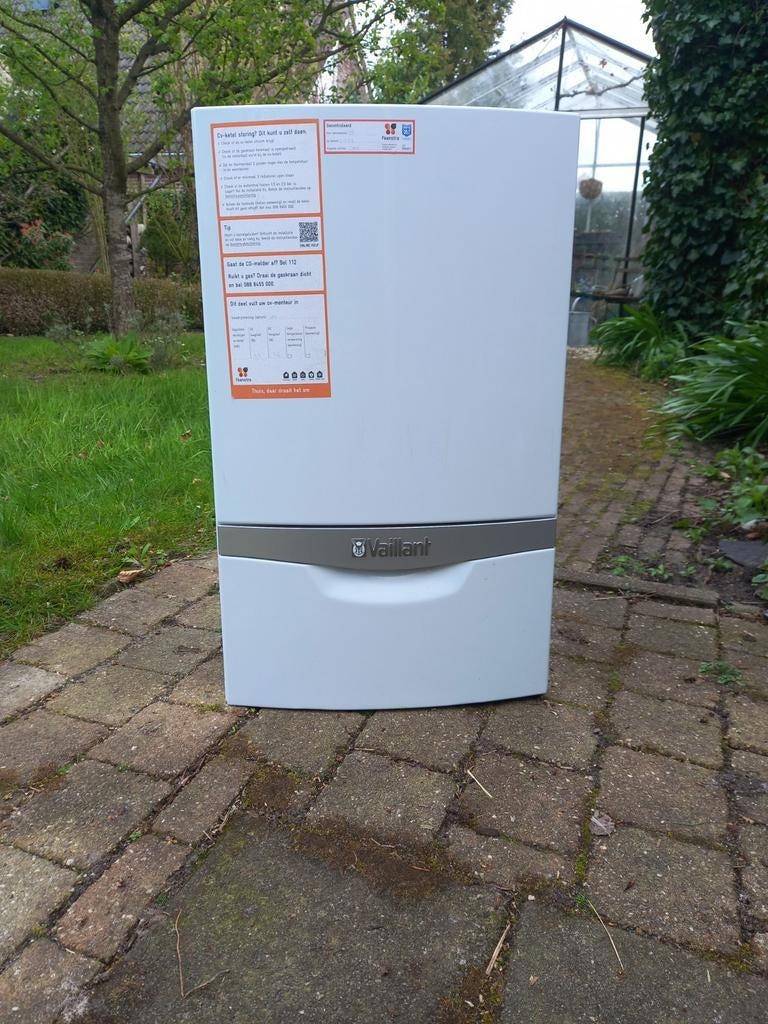 Vaillant ecoTEC plus VHR cv-ketel (CW4), Gebruikt, Hoog rendement (Hr), Cv-ketel of Combi-ketel, Ophalen of Verzenden