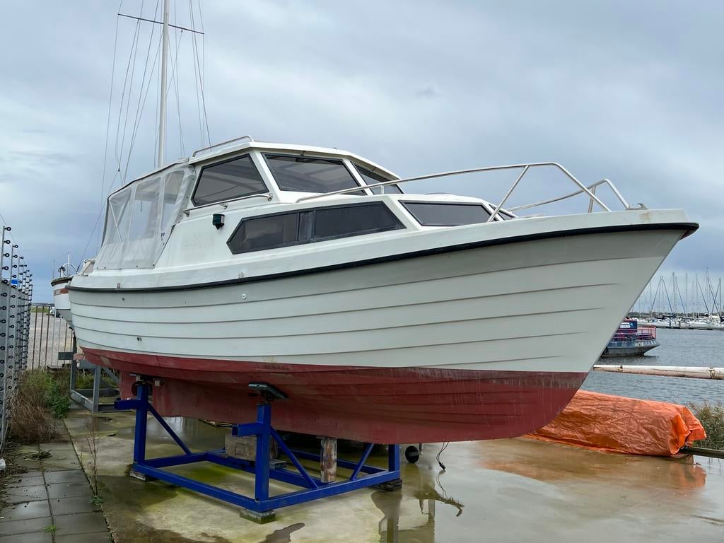 Sandvik 26, Noorse spitsgatter, open kuip, met opknap werk, Watersport en Boten, Ophalen, Gebruikt, Binnenboordmotor, Diesel