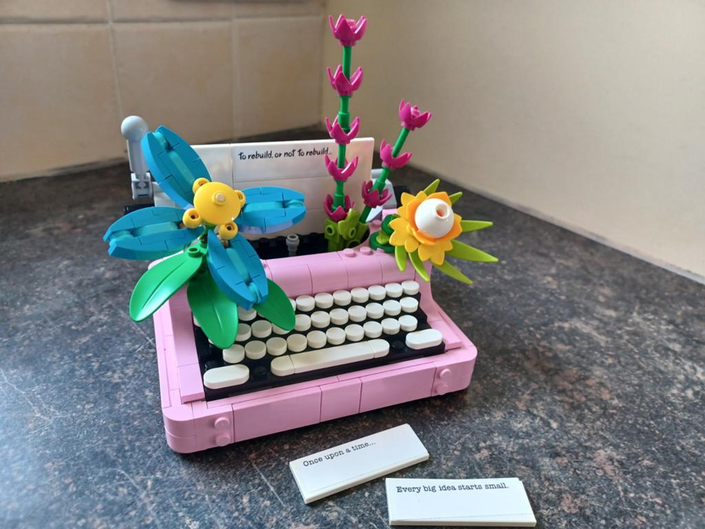 Lego creator 31169 typemachine met bloemen 3in1, Lego, Ophalen of Verzenden, Zo goed als nieuw, Compleet