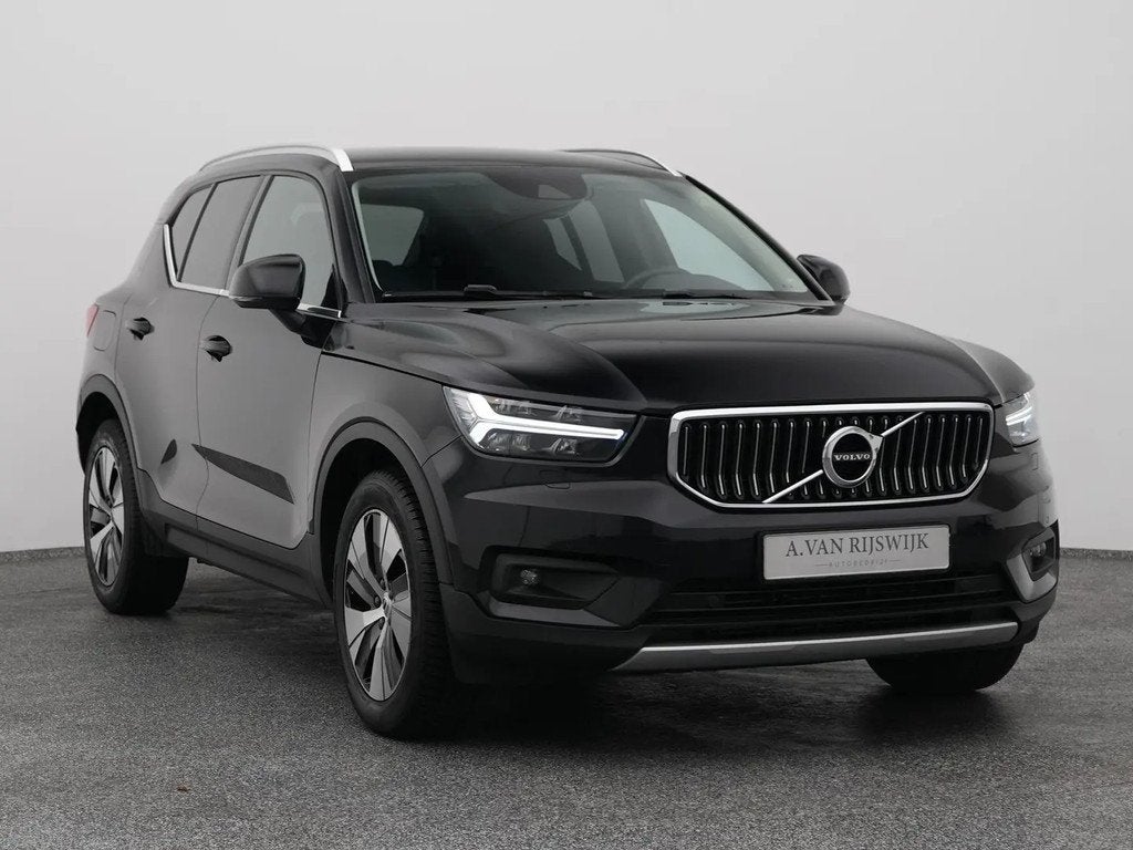 Volvo XC40 € 23.700,00, Automaat, Gebruikt, Zwart, Bedrijf