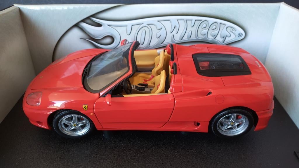 Ferrari 360 Spider Modena 1:18 Hot Wheels Pol, 1186 MJ 1 NL, Auto, Verzenden, Zo goed als nieuw
